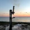 SpaceX réussi son incroyable pari et rattrape le premier étage de sa mégafu…